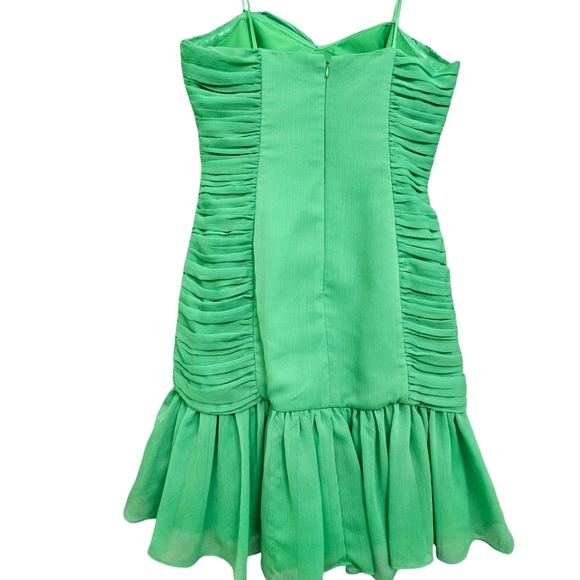 Nwot Max & Cleo Strapless Ruched Island Green Asymmetrical Short Cocktail Dress - Picture 4 of 16
